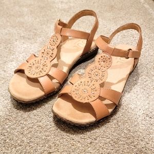 Soul Naturalizer Sandals 8.5